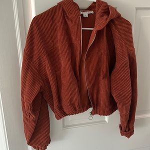 Hyfve cropped jacket, Size M